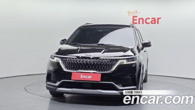 Kia Carnival 2021 — ფოტო 3/20