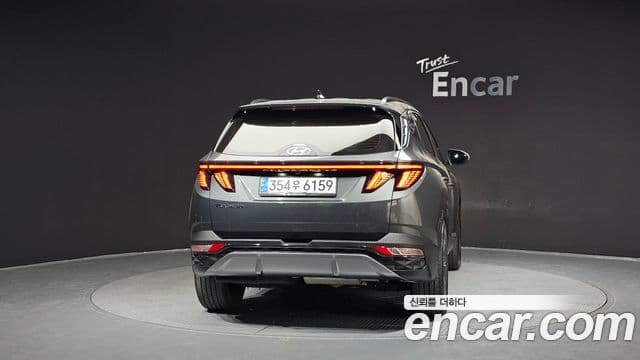 Hyundai Tucson Hybrid 2022 — ფოტო 11/20