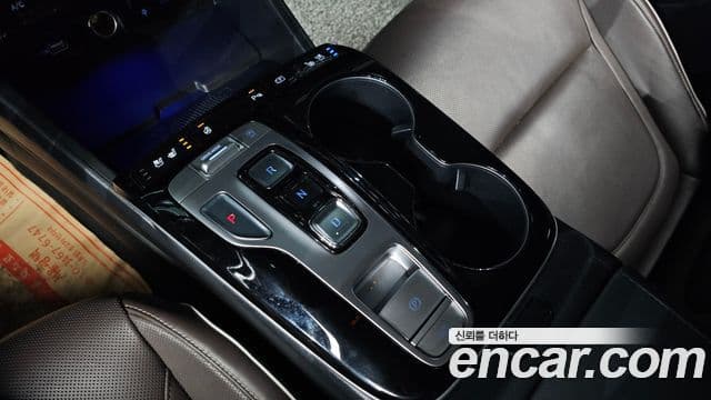 Hyundai Tucson Hybrid 2022 — ფოტო 2/20