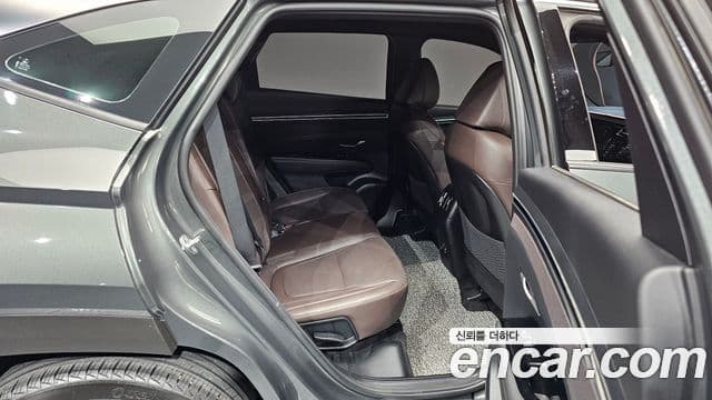 Hyundai Tucson Hybrid 2022 — ფოტო 20/20
