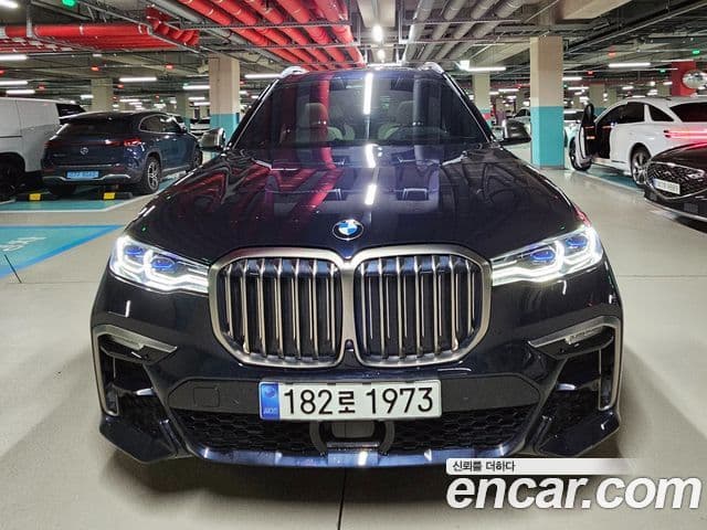 BMW X7 2021 — Photo 3/20