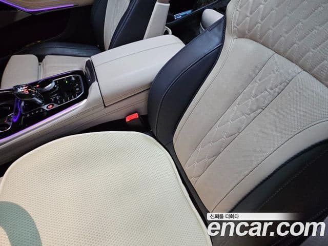 BMW X7 2021 — Photo 17/20
