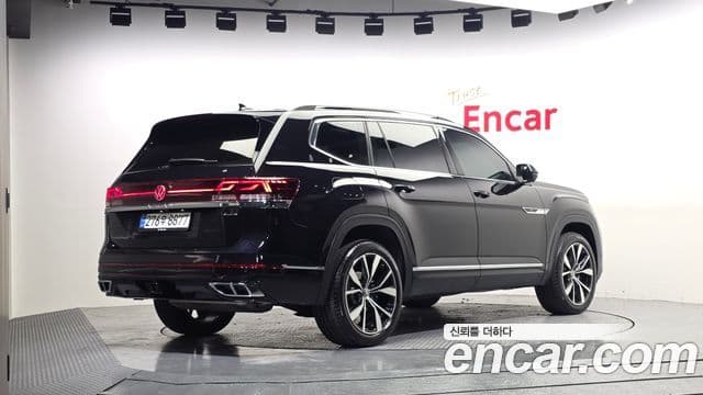 Volkswagen Atlas 2025 — ფოტო 2/20