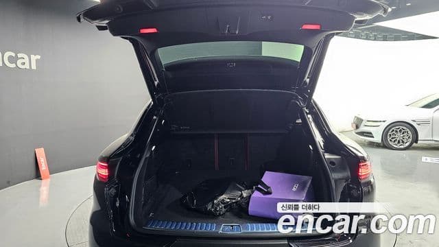 Porsche Cayenne 2021 — ფოტო 20/20