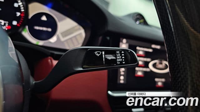 Porsche Cayenne 2021 — Photo 30/30