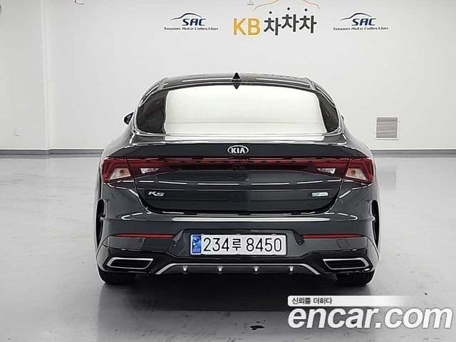 Kia K5 2021 — ფოტო 2/18