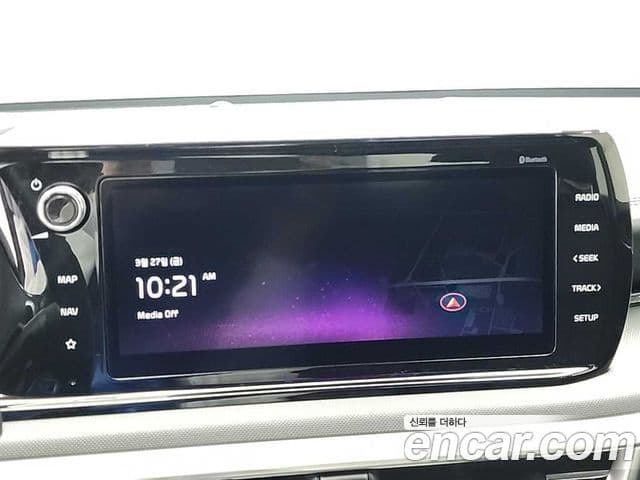 Kia K5 2021 — ფოტო 13/18