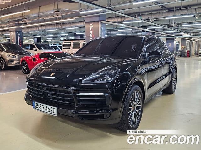 Porsche Cayenne 2022 — Photo 12/17