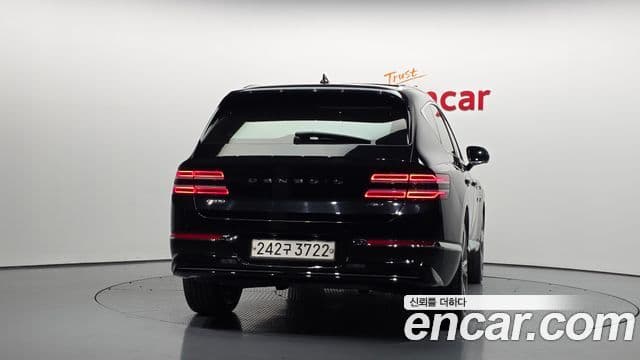Genesis GV80 2020 — ფოტო 4/20