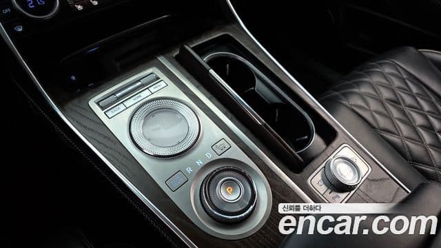 Genesis GV80 2020 — ფოტო 9/20