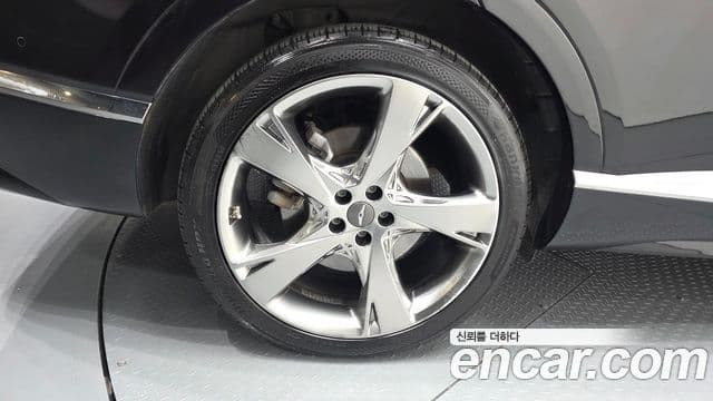 Genesis GV80 2020 — Photo 27/31