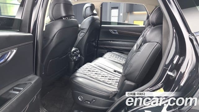 Genesis GV80 2020 — Photo 16/31