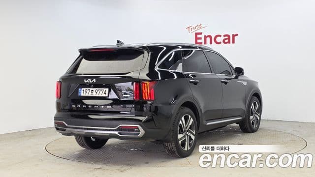 Kia Sorento 2022 — ფოტო 2/20
