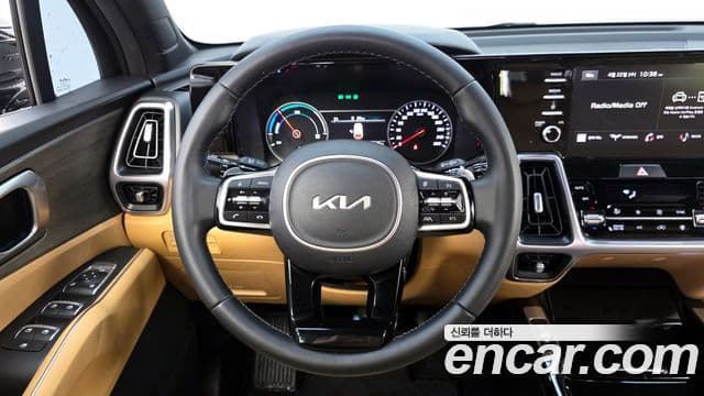 Kia Sorento 2022 — ფოტო 13/20