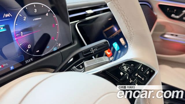 Mercedes-Benz E-Class 2024 — Şəkil 7/14