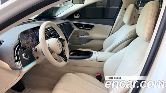 Mercedes-Benz E-Class 2024 — Şəkil 12/14