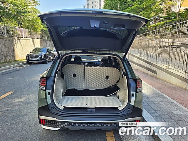 Kia Sportage 2023 — Фото 4/20