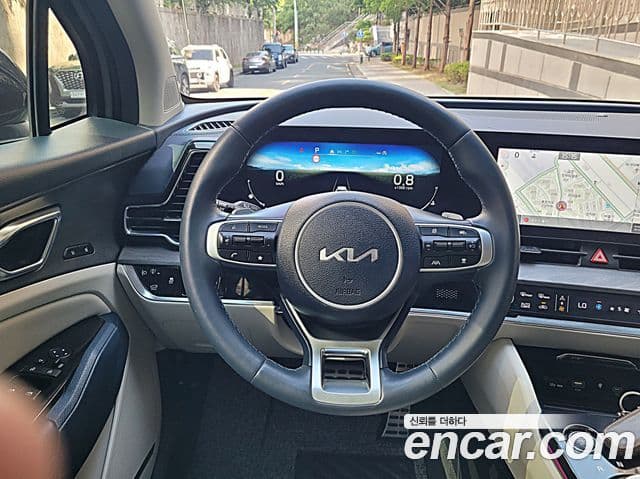 Kia Sportage 2023 — Фото 12/20
