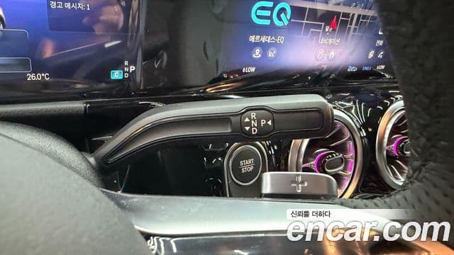 Mercedes-Benz EQA 2025 — ფოტო 7/12