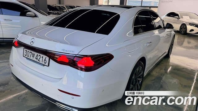Mercedes-Benz E-Class 2025 — Şəkil 5/15