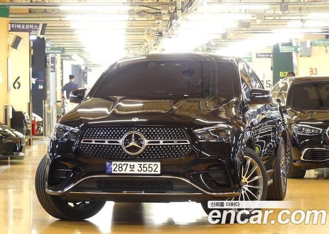 Mercedes-Benz GLE-Class 2024 — ფოტო 2/20