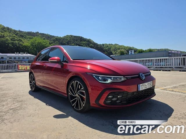 Volkswagen Golf 2024 — Şəkil 2/20
