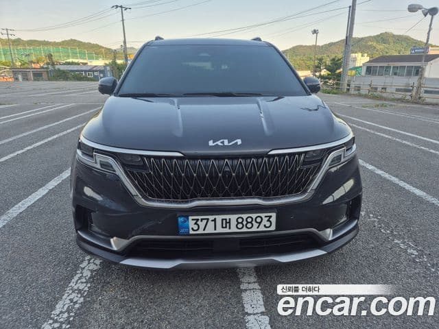 Kia Carnival 2021 — Фото 15/15