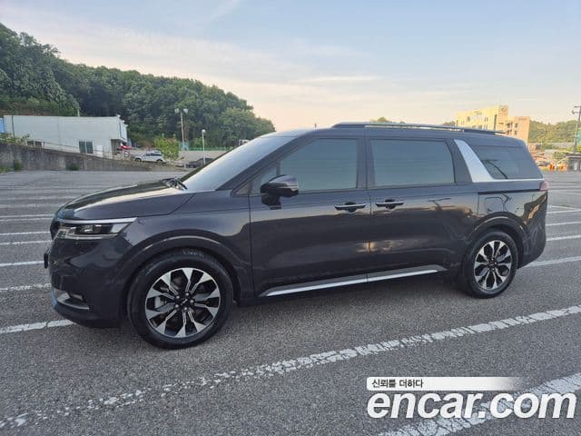 Kia Carnival 2021 — Фото 3/15