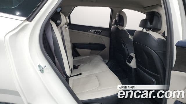 Kia Sportage 2022 — Фото 11/20
