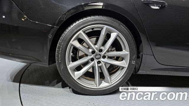 Audi A7 2020 — Şəkil 7/20