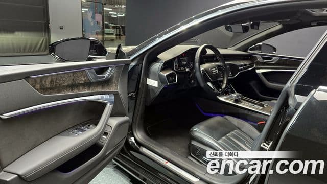 Audi A7 2020 — Şəkil 18/20