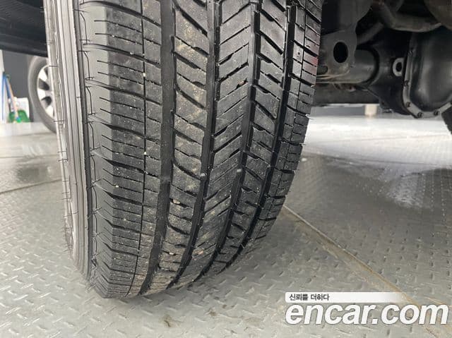 Jeep Wrangler 2019 — ფოტო 21/31