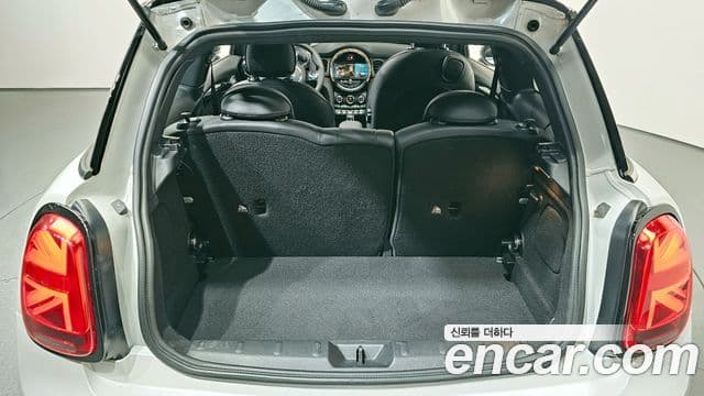 Mini Cooper S 2024 — ფოტო 5/20