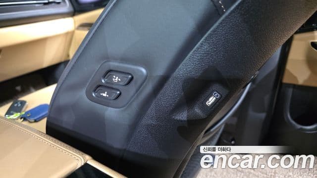 Kia Carnival 2021 — Şəkil 29/37