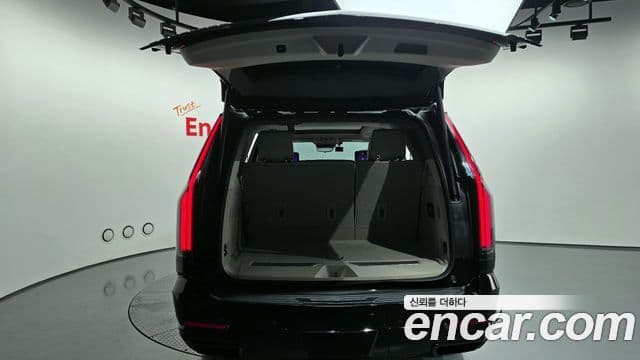 Cadillac Escalade 2025 — Şəkil 17/20