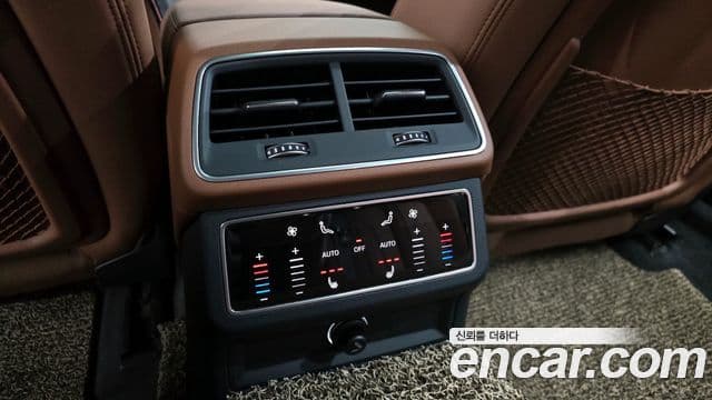 Audi A6 2020 — ფოტო 21/32
