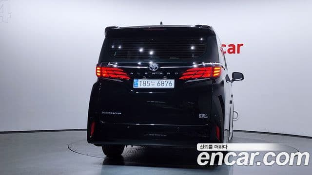 Toyota Alphard 2024 — ფოტო 4/20