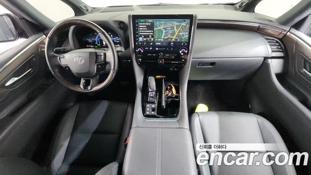 Toyota Alphard 2024 — фото 7 из 20