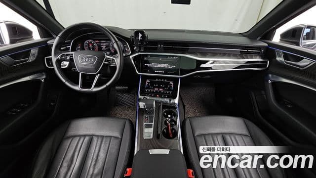 Audi A6 2021 — ფოტო 7/20