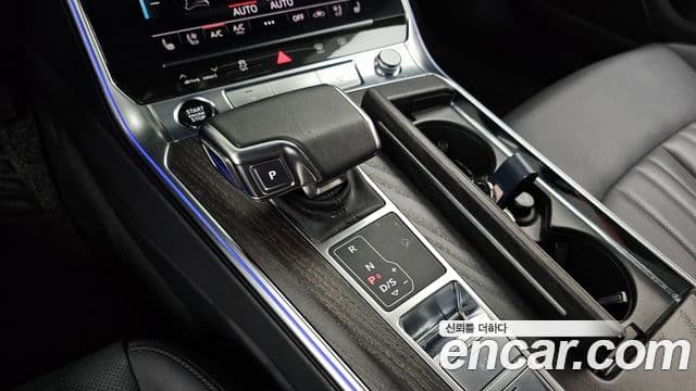 Audi A6 2021 — ფოტო 9/20