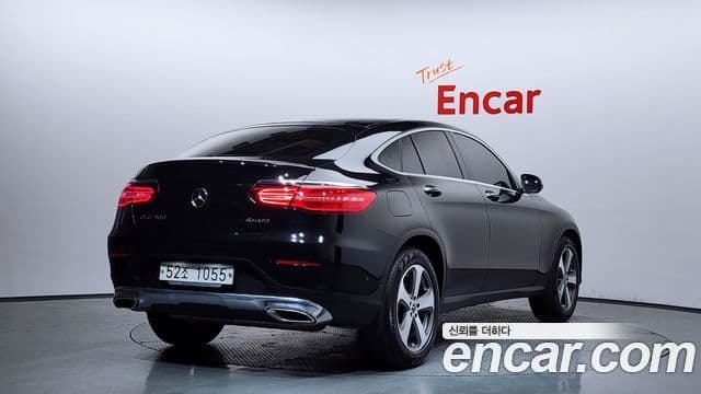 Mercedes-Benz GLC-Class 2019 — Şəkil 2/20