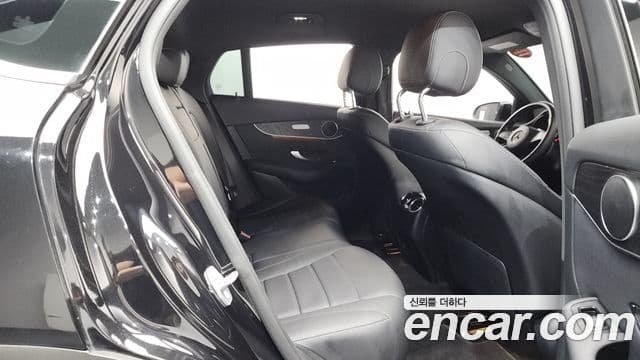 Mercedes-Benz GLC-Class 2019 — фото 11 из 20