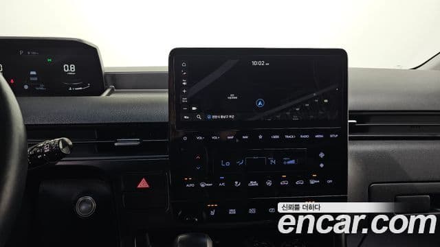 Hyundai Staria 2022 — ფოტო 16/20
