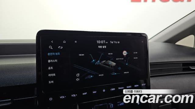 Hyundai Staria 2022 — Фото 18/20