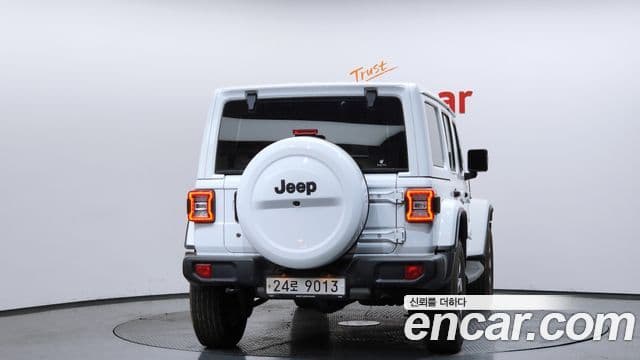 Jeep Wrangler 2019 — Şəkil 4/20