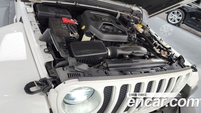 Jeep Wrangler 2019 — фото 6 из 20