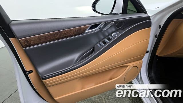 Genesis G80 2022 — Şəkil 19/33