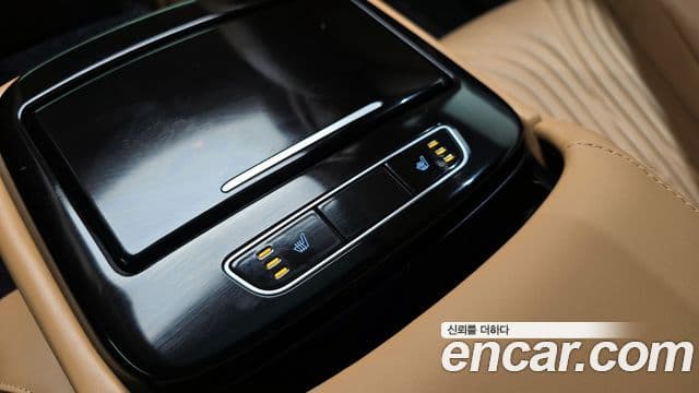 Genesis G80 2022 — Şəkil 28/33