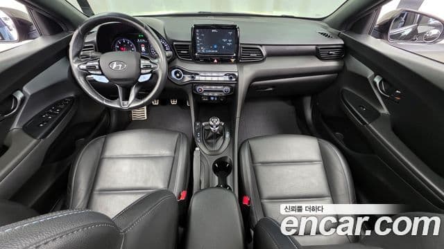 Hyundai Veloster 2018 — фото 7 из 20