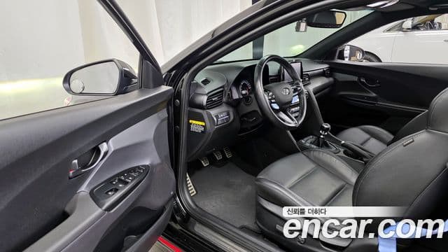 Hyundai Veloster 2018 — фото 10 из 20